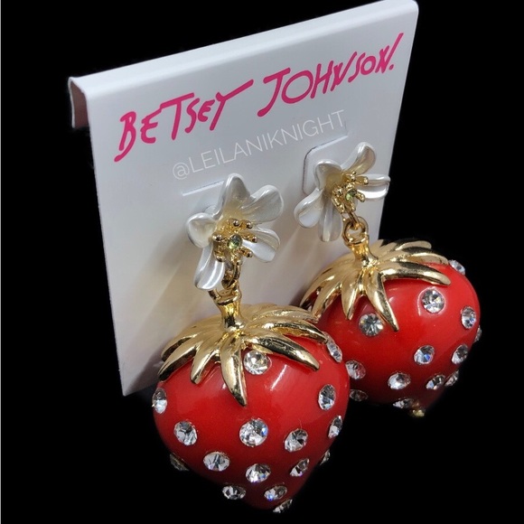 Betsey Johnson Berrylicious Strawberry Drop Earrings - Picture 13 of 16
